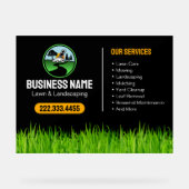 Professional Landscaping Grass Mowing Service アクリルサイン (正面)