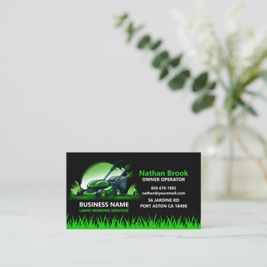 Professional Lawn Care Landscaping Green Black 名刺 (スタンド正面)