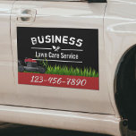 Professional Lawn Care & Landscaping Service Red カーマグネット<br><div class="desc">Lawn Care & Landscaping Service Professional Car Magnets.</div>