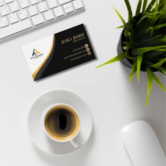 Professional QR Code Elegant Black Gold Pilot 名刺