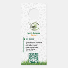 Professional White and Green Lawn Care Door Hanger ドアノブサイン
