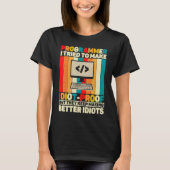 Programmer Quote Coding Computer Engineer Tシャツ (正面)