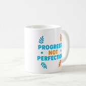 Progress, Not Perfection – Motivational Mug コーヒーマグカップ (正面右)