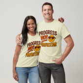 Progress Not Perfection T-Shirt | Cool Smiley Face Tシャツ (ユニセックス)