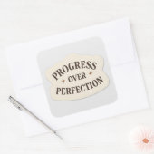 Progress over Perfect – ステッやる気を起こさせるク スクエアシール (封筒)