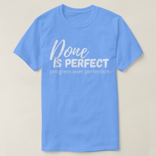 Progress over Perfection Growth Mindset Positive T Tシャツ (デザイン正面)