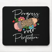 Progress Over Perfection Leopard Pencil Motivation マウスパッド (正面)