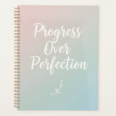 Progress Over Perfection – Minimal Motivational Qu プランナー手帳 (正面)