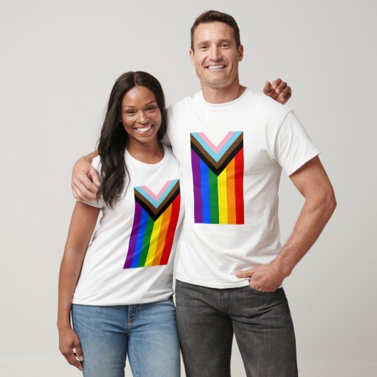 Progress Pride Flag LGBTQ+ Tシャツ (ユニセックス)