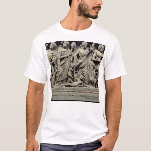 Prometheusおよびtを描写するレリーフ、浮き彫りの石棺 Tシャツ (正面)