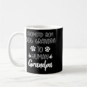 Promoted From Dog Grandpa To Human Grandpa New Gra コーヒーマグカップ (左)