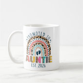 Promoted To Auntie Est 2026 Soon To Be Aunt First コーヒーマグカップ (左)