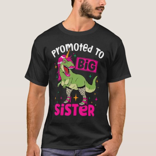 Promoted to Big Sister Finally Baby Announcement T Tシャツ (正面)