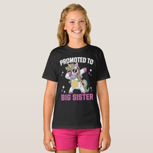 Promoted to Big Sister Unicorn Dab Tシャツ (正面フル)