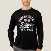 Promoted to Father Est. 2025 - New Dad トライブレンドＴシャツ (正面)