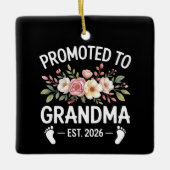 Promoted to Grandma 2026 First Time Nana Floral  セラミックオーナメント (正面)