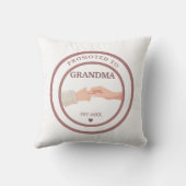 Promoted to Grandma Est. 20XX Throw Pillow クッション (裏面)