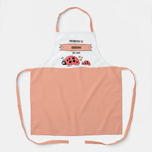 Promoted to grandma ladybugs peach エプロン (正面)