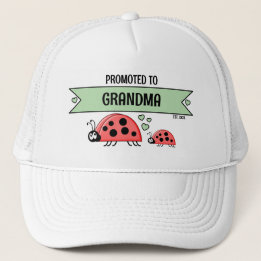 Promoted to Grandma ladybugs white green キャップ