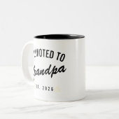 Promoted to Grandpa Est. 2026 ツートーンマグカップ (正面左)