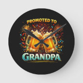 Promoted To Grandpa Future ラウンド壁時計 (正面)