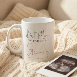 Promoted to Granny Gift Pregnancy Announcement コーヒーマグカップ