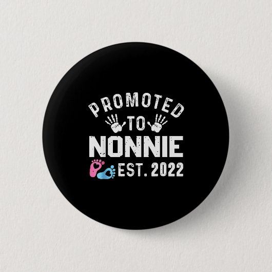 Promoted To Nonnie Est 2022 Funny New Nonnie  缶バッジ (正面)
