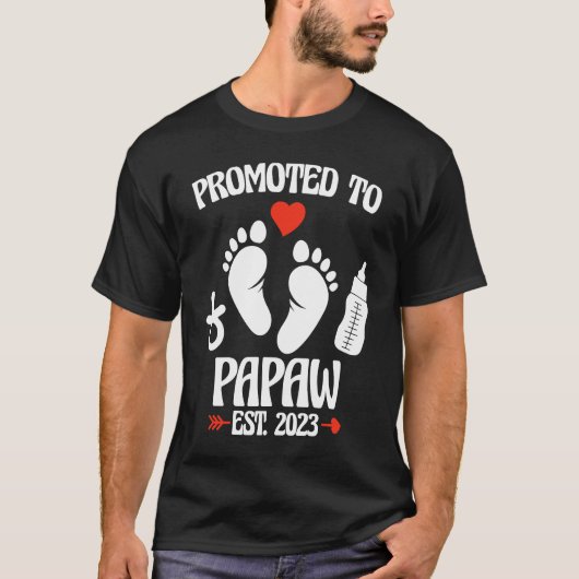 Promoted To Papaw 2023 First Time New Grandpa Preg Tシャツ (正面)