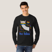 Pronouns He Him Gay Pride Rainbow Groovy Lllama Re Tシャツ (正面フル)