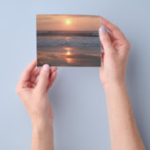 Prospectus Coucher de soleil rose sur la plage チラシ (手)