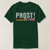 Prostビールドイツアメリカ国旗オクトーバーフェストメンムー Tシャツ (デザイン正面)