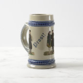 Prost! 旧式のドイツのオクトーバーフェスト ビールジョッキ (正面左)