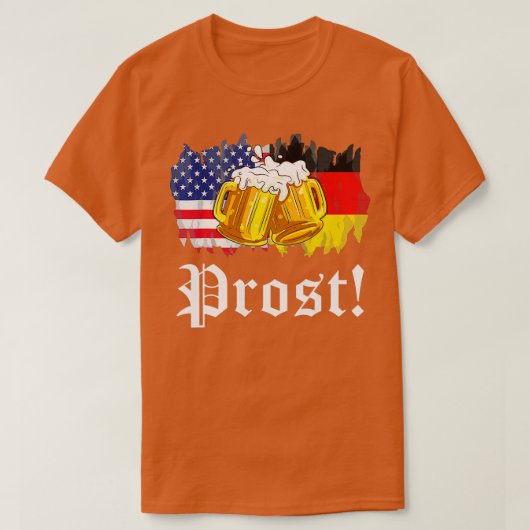 Prost Beer German American Flag Tオクトーバーフェストメンズ Tシャツ (デザイン正面)