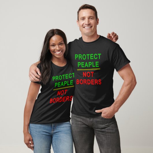 protect people not borders Black History month Tシャツ (ユニセックス)