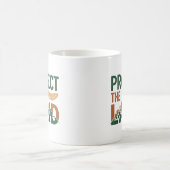 "Protect the Land" 山とフェザー コーヒーマグカップ (中央)