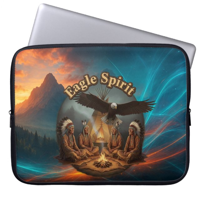 Protect your laptop with the powerful "Eagle Spiri ラップトップスリーブ (正面)