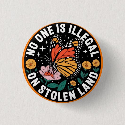 Protest Button 缶バッジ (正面)