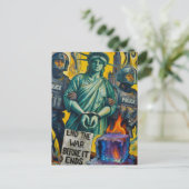 protesting lady liberty arrested by police  ポストカード (スタンド正面)