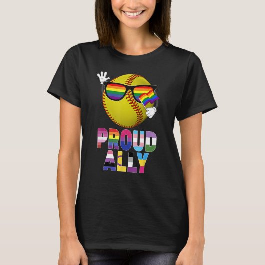 Proud Ally Softball Ball Rainbow Flag Gay Lesbian  Tシャツ (正面)