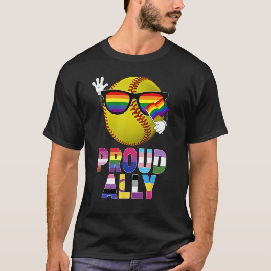 Proud Ally Softball Ball Rainbow Flag Gay Lesbian  Tシャツ (正面)