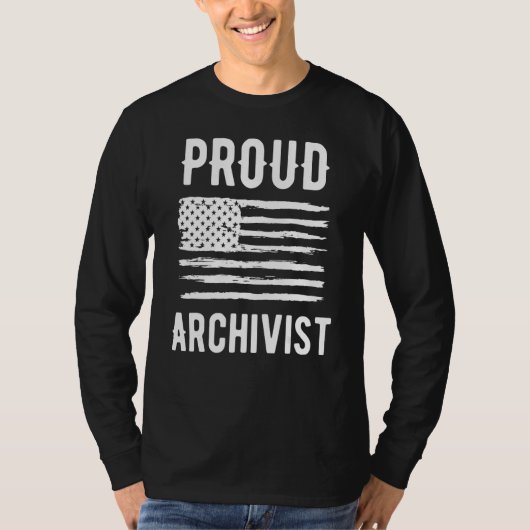 Proud Archivist Profession American Flag Tシャツ (正面)