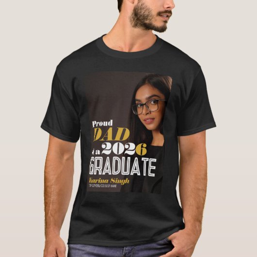 Proud Dad Graduation Photo T-Shirt – Modern Chic Tシャツ (正面)