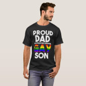 Proud Dad LGBTQ Ally  Free Dad Hugs Pride Gay Son Tシャツ (正面フル)