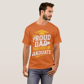 Proud Dad of A Class Of 2025 Graduate Dad Graduati Tシャツ (正面フル)