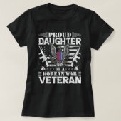 Proud Daughter of a Korean War Veteran Tシャツ (デザイン正面)