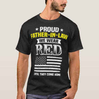 Proud FatherInLaw Of Deployed Son Red Friday Famil Tシャツ