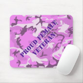 Proud Female Veteran Pink Purple Camo Mouse Pad マウスパッド (マウス)