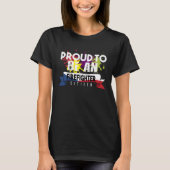 Proud firefighter Profession career worker working Tシャツ (正面)