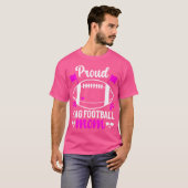 Proud Flag Football Mom Of A Flag Football Player  Tシャツ (正面フル)