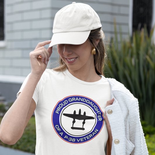 Proud Granddaughter of a P-38 Veteran Tシャツ